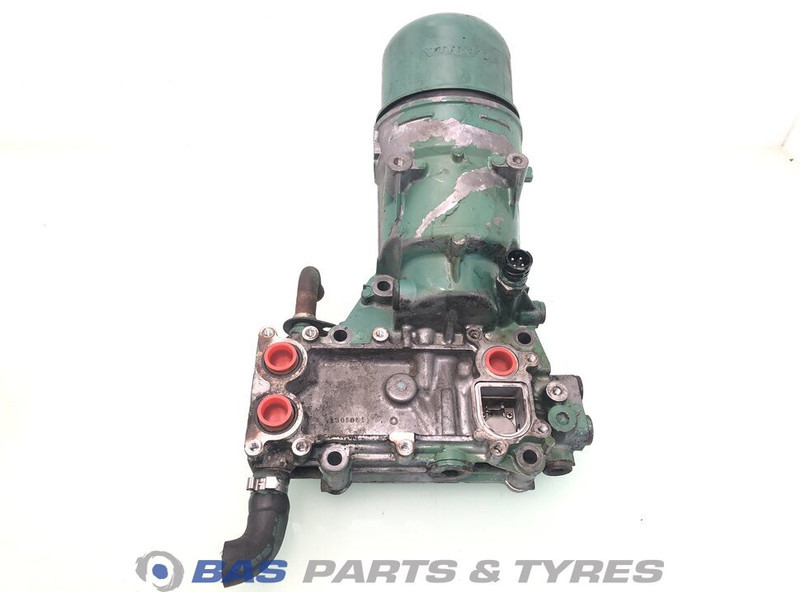 Volvo Oliekoeler Volvo 21797964 - Масляный радиатор для Грузовиков: фото 1 Volvo Oliekoeler Volvo 21797964 - Масляный радиатор для Грузовиков: фото 1