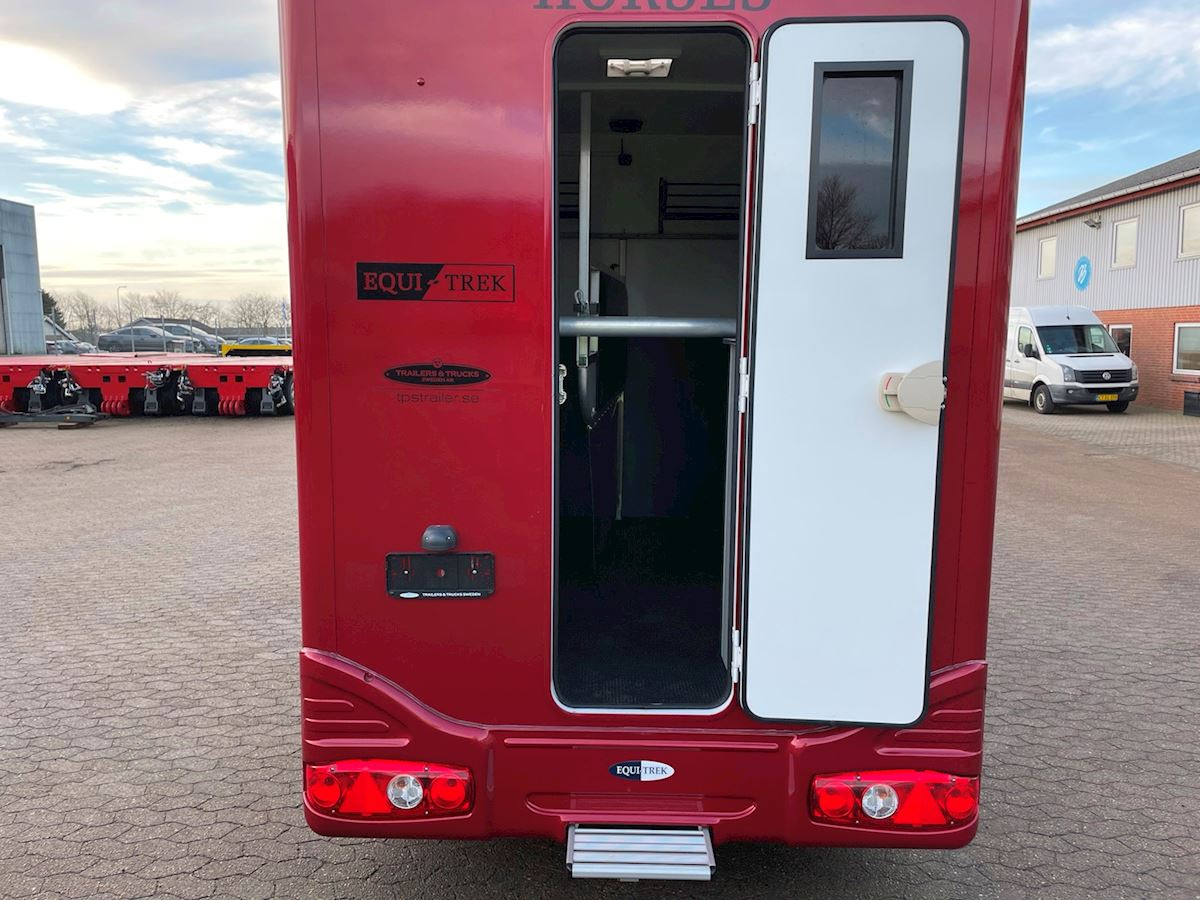 Прицеп-коневоз Equi-Trek Star-Treka: фото 7