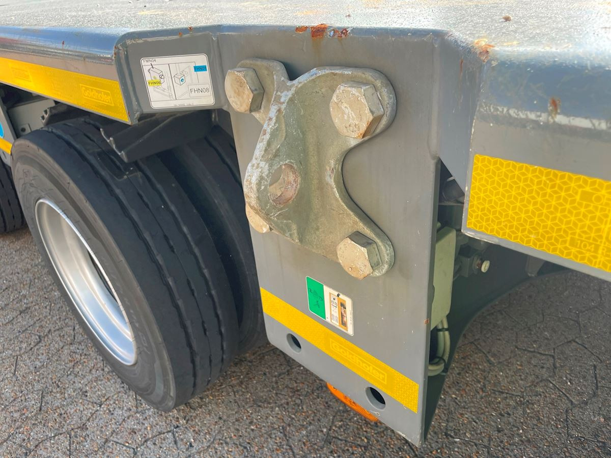 Goldhofer PST/SL-E 4 (08x02) - Низкорамный прицеп: фото 5 Goldhofer PST/SL-E 4 (08x02) - Низкорамный прицеп: фото 5