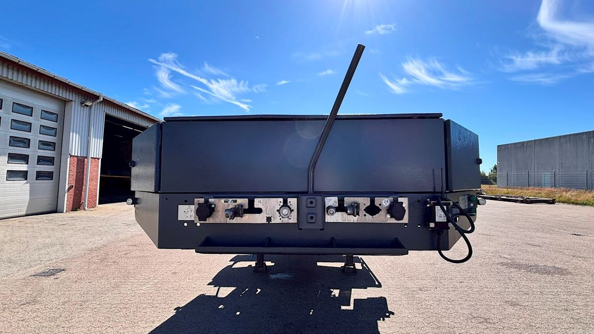 Goldhofer STZ-MPA-5 - Низкорамный полуприцеп: фото 3 Goldhofer STZ-MPA-5 - Низкорамный полуприцеп: фото 3