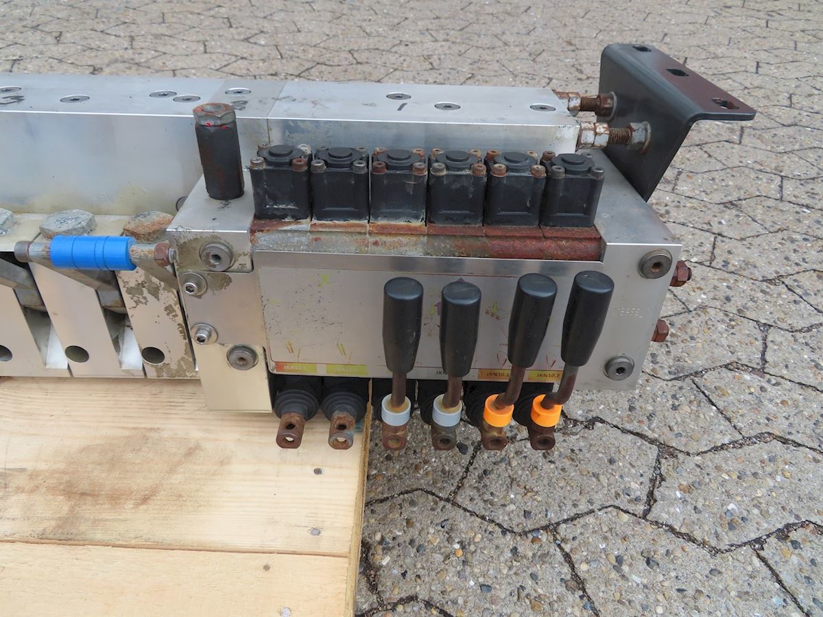 Goldhofer Bejeningsblok t. uni-svanehals - Запчасти для Прицепов: фото 2 Goldhofer Bejeningsblok t. uni-svanehals - Запчасти для Прицепов: фото 2