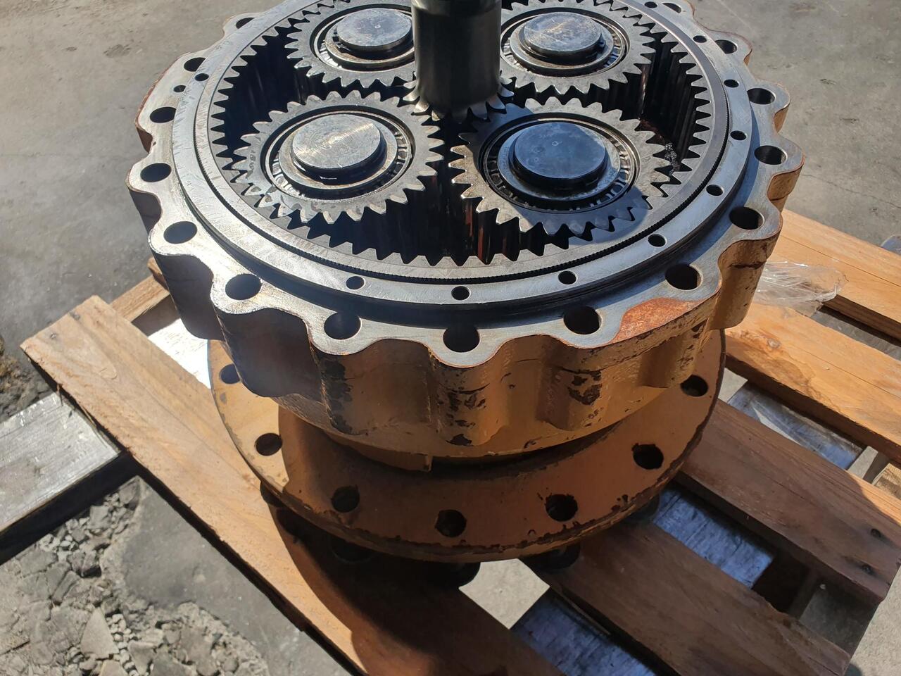 CARDILLA DELANTERA LIEBHERR L554-556 - Трансмиссия для Строительной техники: фото 3 CARDILLA DELANTERA LIEBHERR L554-556 - Трансмиссия для Строительной техники: фото 3