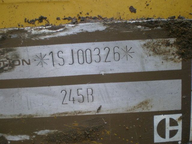 CATERPILLAR 245B S/N: 1SJ00326 - Гусеничный экскаватор: фото 1 CATERPILLAR 245B S/N: 1SJ00326 - Гусеничный экскаватор: фото 1