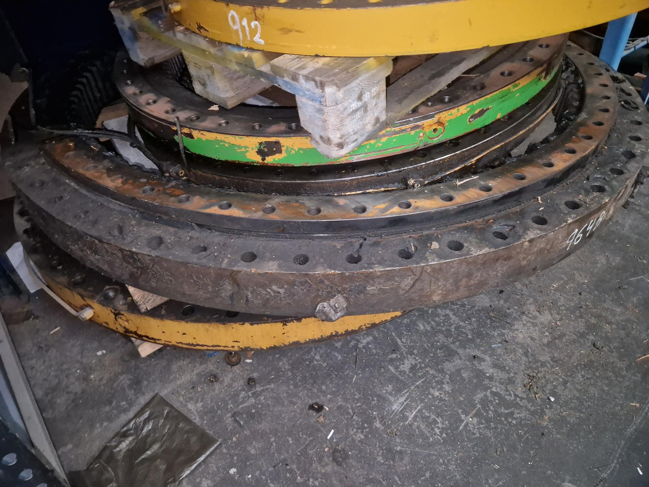 CORONA DE GIRO PARA LIEBHERR R964B LI - Поворотное кольцо для Строительной техники: фото 1 CORONA DE GIRO PARA LIEBHERR R964B LI - Поворотное кольцо для Строительной техники: фото 1