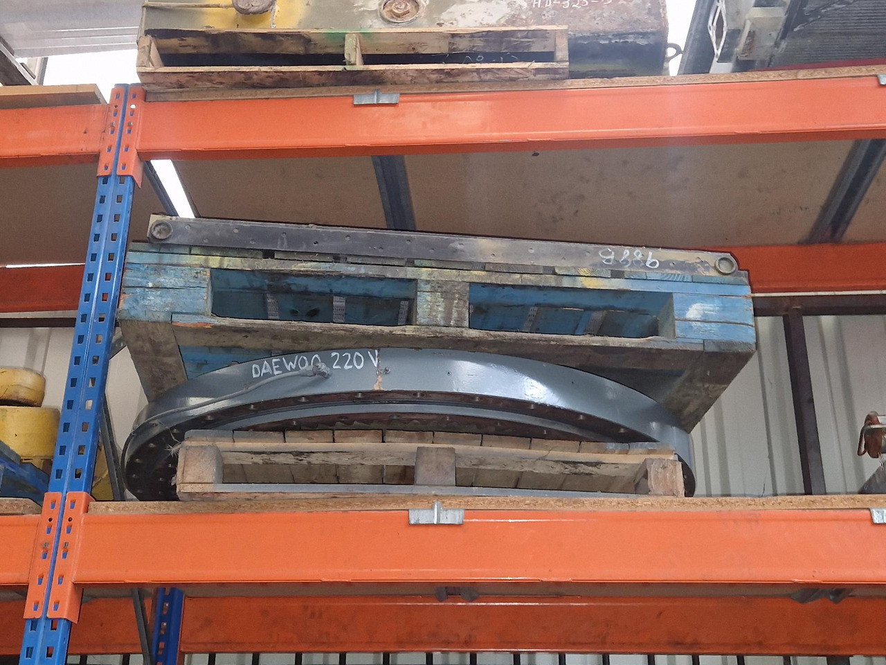 DAEWOO 220V - Поворотное кольцо для Строительной техники: фото 1 DAEWOO 220V - Поворотное кольцо для Строительной техники: фото 1