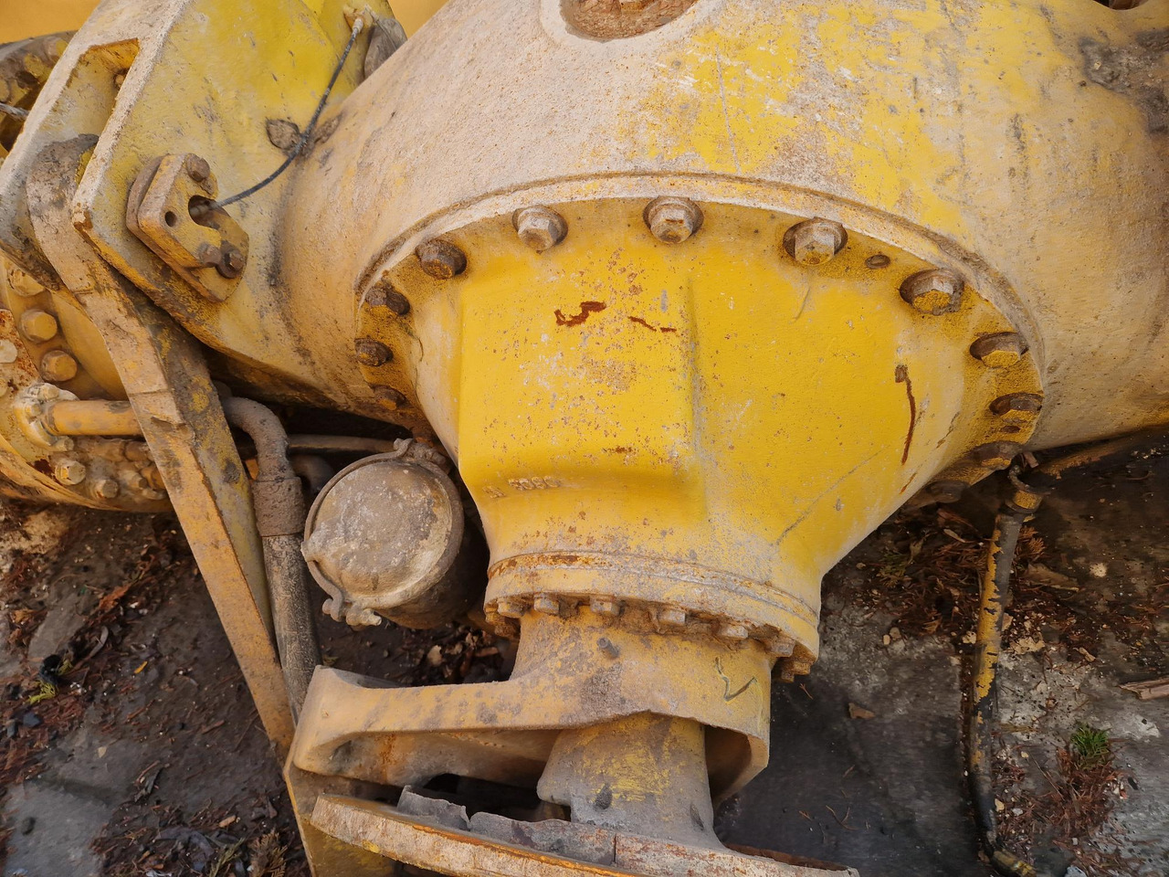 EJE TRASERO KOMATSU KWA055HD-4 - Ось и запчасти для Строительной техники: фото 3 EJE TRASERO KOMATSU KWA055HD-4 - Ось и запчасти для Строительной техники: фото 3