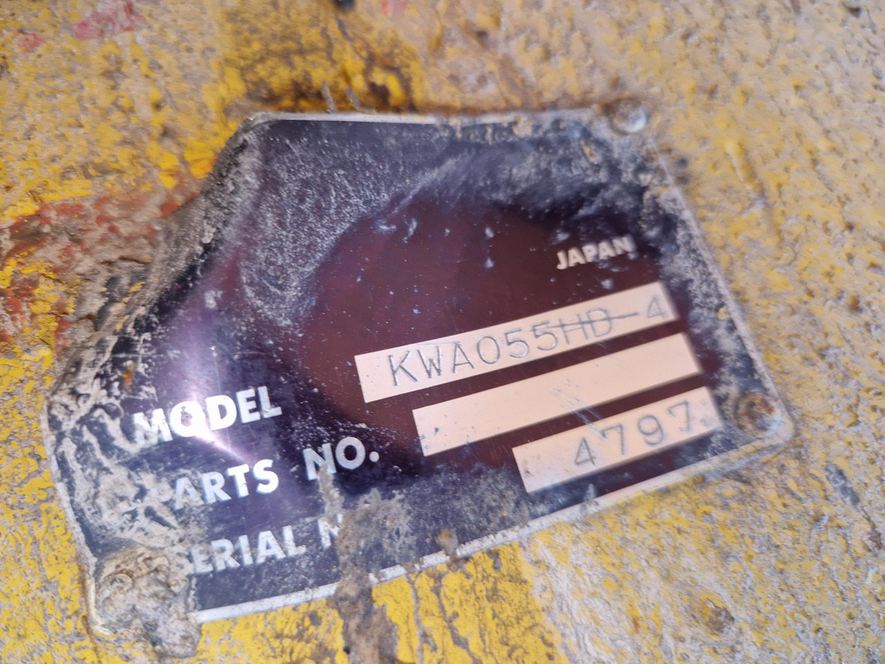 EJE TRASERO KOMATSU KWA055HD-4 - Ось и запчасти для Строительной техники: фото 4 EJE TRASERO KOMATSU KWA055HD-4 - Ось и запчасти для Строительной техники: фото 4