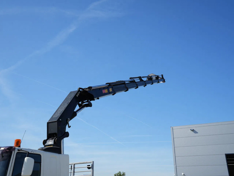 DAF CF 85 FAN Kraanwagen met bak, 47 t. HMF kraan - Автоманипулятор: фото 2 DAF CF 85 FAN Kraanwagen met bak, 47 t. HMF kraan - Автоманипулятор: фото 2