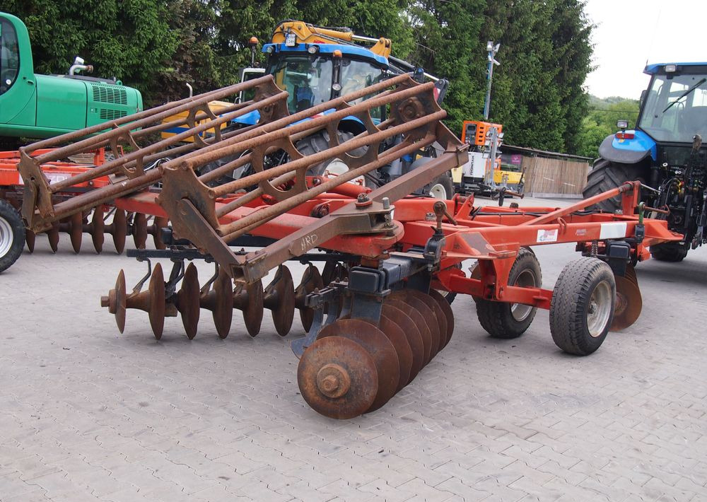 Brona talerzowa GREGOIRE-BESSON talerzówka 3,5m Brona talerzowa 3,5m z wałem - Дисковая борона: фото 1 Brona talerzowa GREGOIRE-BESSON talerzówka 3,5m Brona talerzowa 3,5m z wałem - Дисковая борона: фото 1