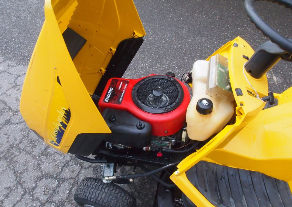 Kosiarka traktorek Castel Garden 13/92 2007 Kosiarka Castel Garden 13/92 - Газонокосилка: фото 4 Kosiarka traktorek Castel Garden 13/92 2007 Kosiarka Castel Garden 13/92 - Газонокосилка: фото 4