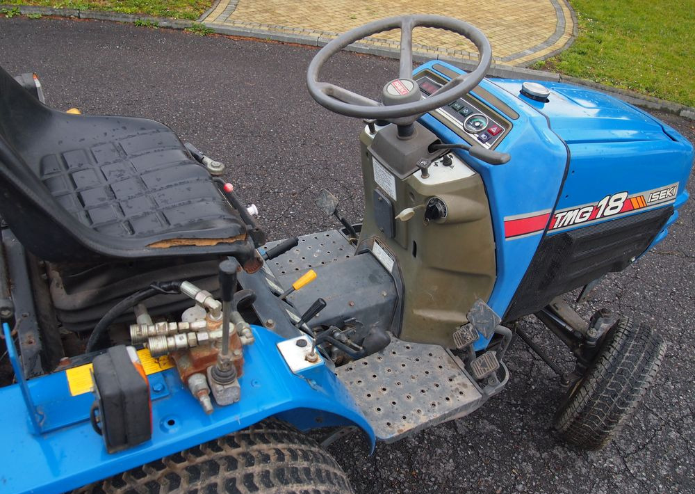 Kosiarka traktorek Iseki TMG T18 1995 hydro Diesel - Газонокосилка: фото 2 Kosiarka traktorek Iseki TMG T18 1995 hydro Diesel - Газонокосилка: фото 2