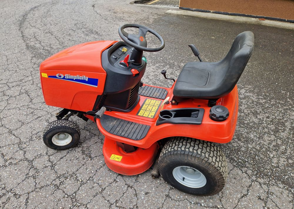 Kosiarka traktorek Simplicity Regent 18,5 Kosiarka Simplicity - Газонокосилка: фото 3 Kosiarka traktorek Simplicity Regent 18,5 Kosiarka Simplicity - Газонокосилка: фото 3