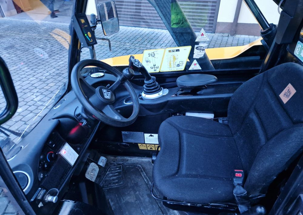 Ładowarka teleskopowa JCB 516-40 2017 Ładowarka teleskopowa JCB - Телескопический погрузчик: фото 3 Ładowarka teleskopowa JCB 516-40 2017 Ładowarka teleskopowa JCB - Телескопический погрузчик: фото 3