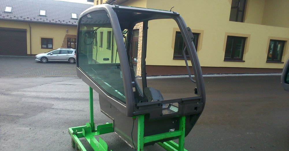 Ładowarka teleskopowa Manitou MT, MLT 2005 Kabina do Manitou - Кабина для Погрузочно-разгрузочной техники: фото 5 Ładowarka teleskopowa Manitou MT, MLT 2005 Kabina do Manitou - Кабина для Погрузочно-разгрузочной техники: фото 5