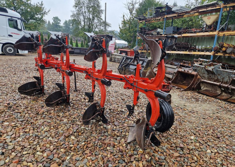 Pług obrotowy GREGOIRE-BESSON 2002 Pług 4 skibowy obrotowy Gregoire-Besson - Плуг: фото 2 Pług obrotowy GREGOIRE-BESSON 2002 Pług 4 skibowy obrotowy Gregoire-Besson - Плуг: фото 2