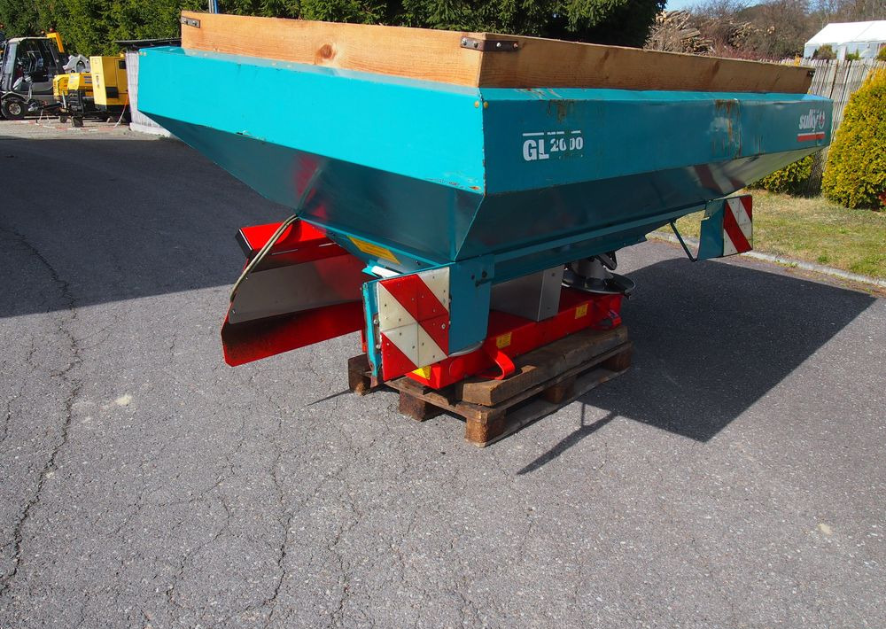 Rozsiewacz nawozów Sulky DPX GL 2000 18-24m Rozsiewacz nawozów Sulky - Разбрасыватель удобрений: фото 3 Rozsiewacz nawozów Sulky DPX GL 2000 18-24m Rozsiewacz nawozów Sulky - Разбрасыватель удобрений: фото 3