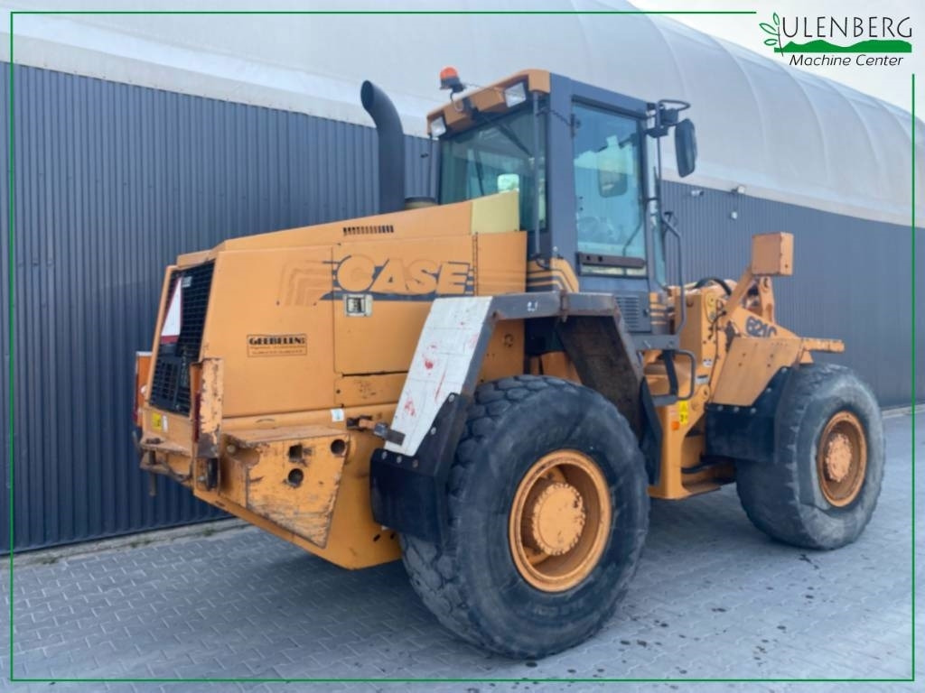 Case 621 C - Колёсный погрузчик: фото 3 Case 621 C - Колёсный погрузчик: фото 3