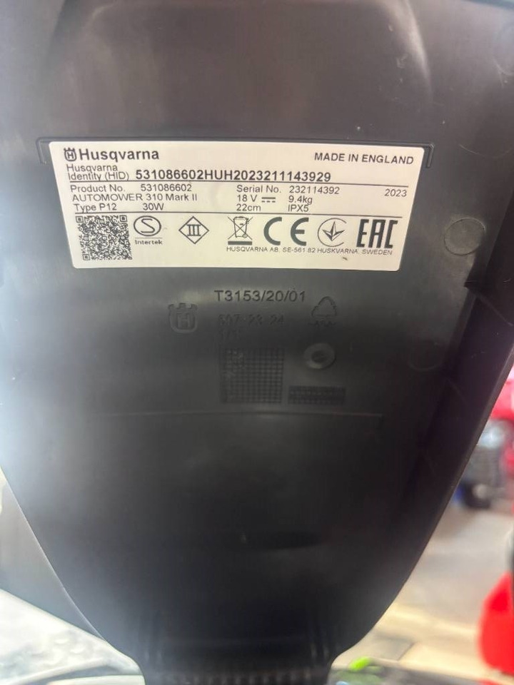Husqvarna Automower 310 - Газонокосилка: фото 4 Husqvarna Automower 310 - Газонокосилка: фото 4