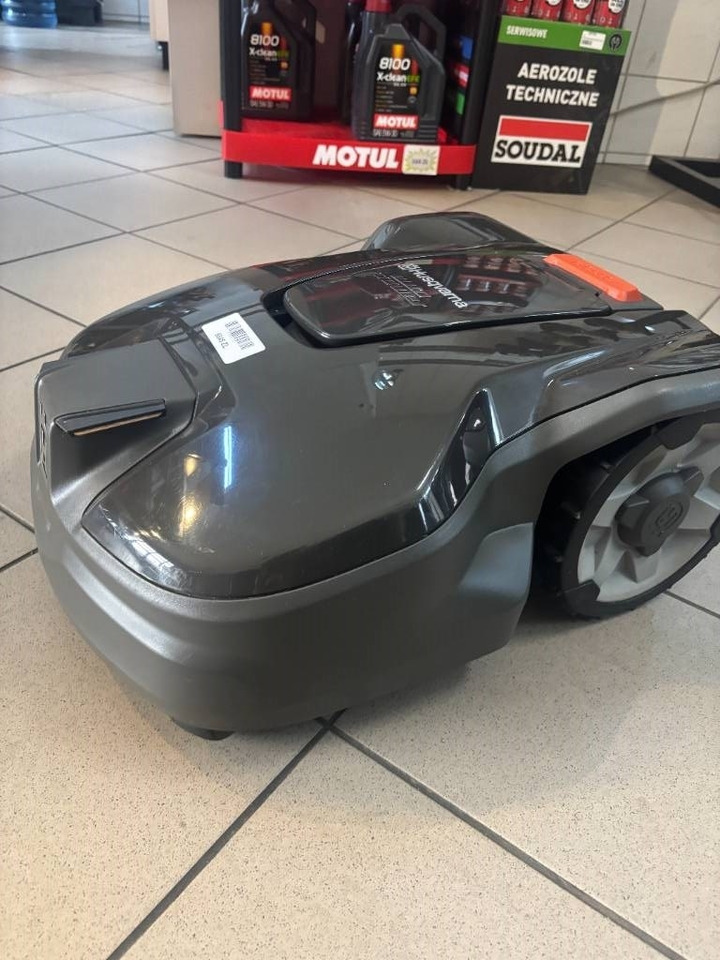 Husqvarna Automower 310 - Газонокосилка: фото 1 Husqvarna Automower 310 - Газонокосилка: фото 1