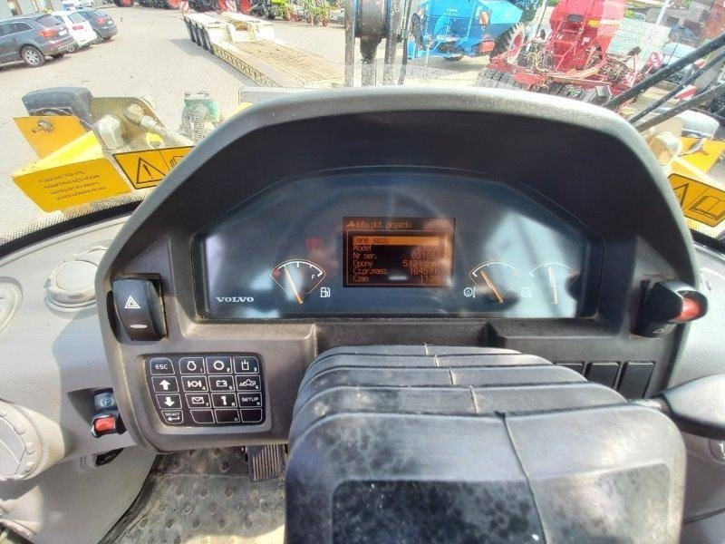 Колёсный погрузчик Volvo L 120 G: фото 19