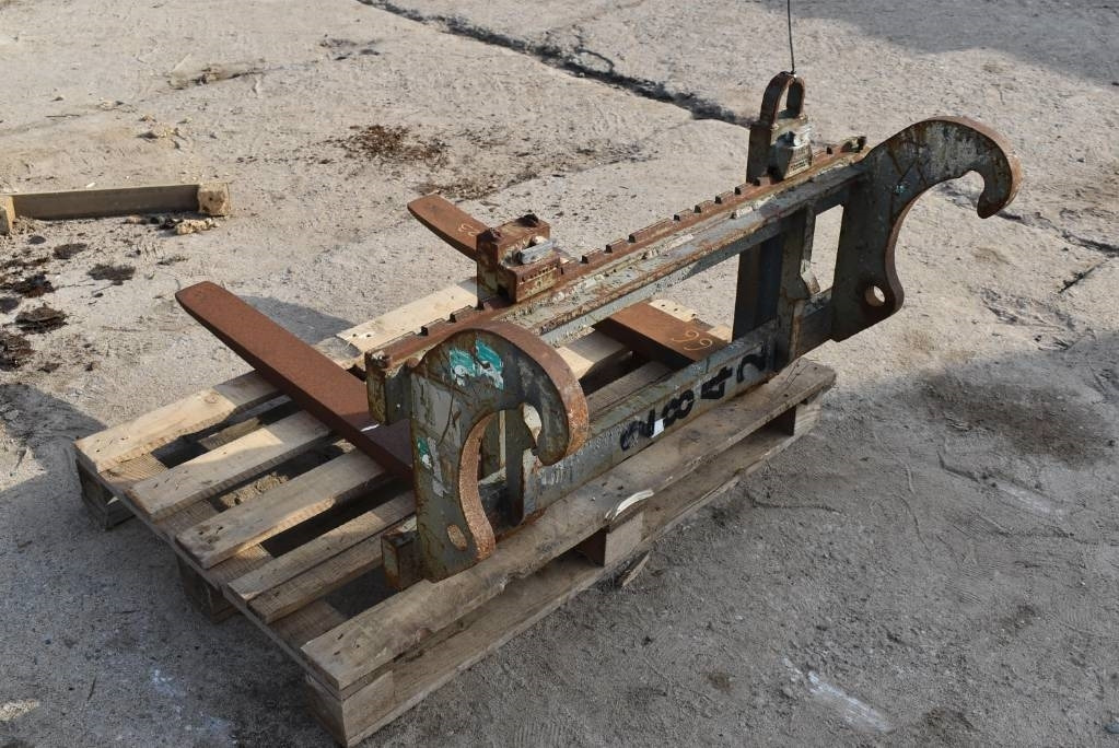 Widły Do Ładowarki Volvo ,cat, case, kramer - Вилы для Строительной техники: фото 2 Widły Do Ładowarki Volvo ,cat, case, kramer - Вилы для Строительной техники: фото 2