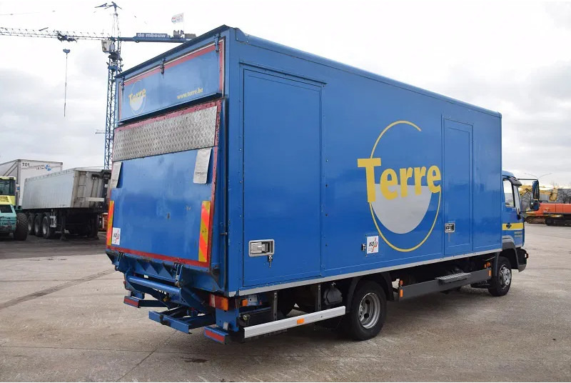 MAN L2000 - Грузовик с закрытым кузовом: фото 5 MAN L2000 - Грузовик с закрытым кузовом: фото 5