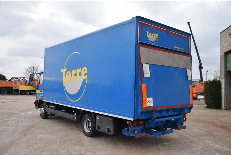 MAN L2000 - Грузовик с закрытым кузовом: фото 4 MAN L2000 - Грузовик с закрытым кузовом: фото 4