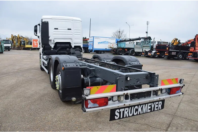 Грузовик-шасси MAN TGX 26.480: фото 10