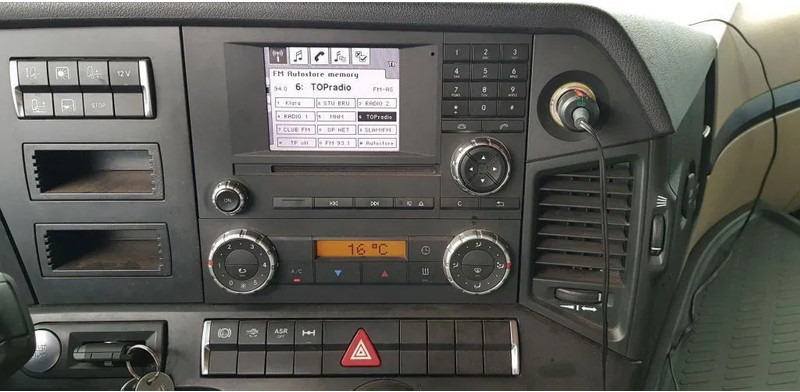 Mercedes-Benz Actros 1842 MLS - Тягач: фото 4 Mercedes-Benz Actros 1842 MLS - Тягач: фото 4