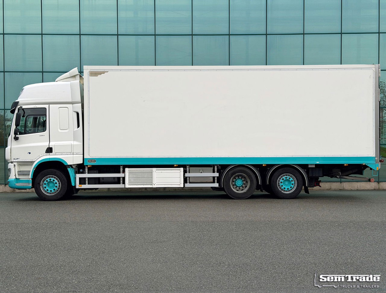 DAF CF 450 SC Heiwo Isolated BOX 875 x 250 x 275 INS. Carrier Cooling 340.000 KM Tail Lift Super Condition NEW APK - TUV - Рефрижератор: фото 2 DAF CF 450 SC Heiwo Isolated BOX 875 x 250 x 275 INS. Carrier Cooling 340.000 KM Tail Lift Super Condition NEW APK - TUV - Рефрижератор: фото 2