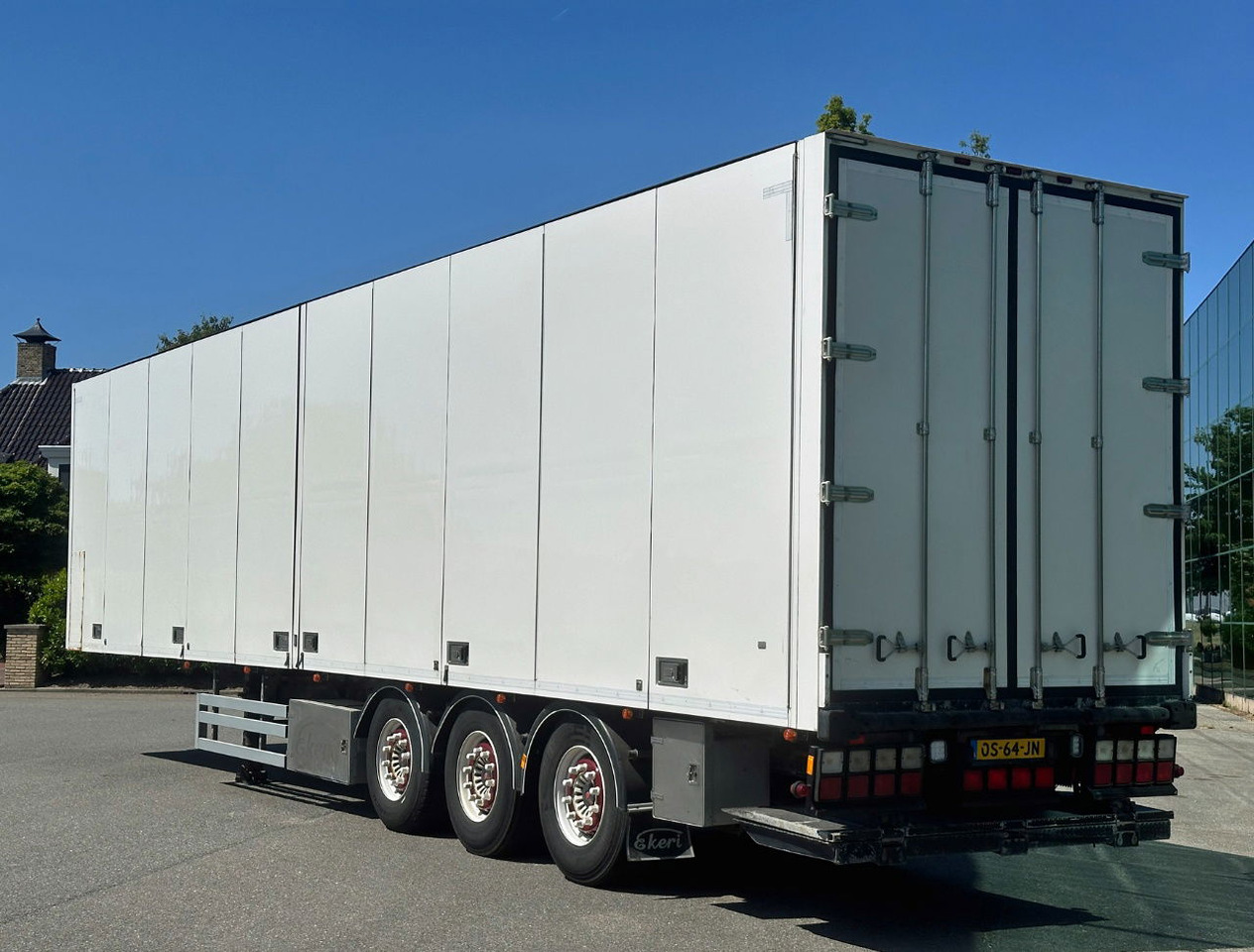 Ekeri 3-AS Multi Temp 1335 x 250 x 271 CM Inside Tail Lift - Полуприцеп-рефрижератор: фото 3 Ekeri 3-AS Multi Temp 1335 x 250 x 271 CM Inside Tail Lift - Полуприцеп-рефрижератор: фото 3
