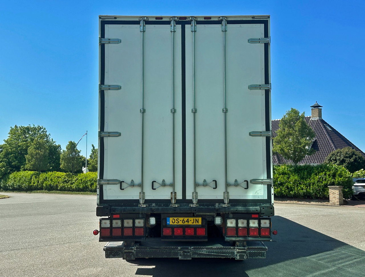 Ekeri 3-AS Multi Temp 1335 x 250 x 271 CM Inside Tail Lift - Полуприцеп-рефрижератор: фото 4 Ekeri 3-AS Multi Temp 1335 x 250 x 271 CM Inside Tail Lift - Полуприцеп-рефрижератор: фото 4