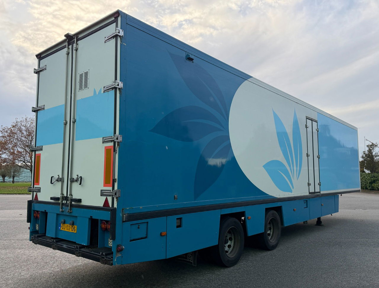Floor Theo Mulder Thermo King SL200e Verkoop Trailer Compleet MET Karren Stuur-AS Laadklep - Полуприцеп-рефрижератор: фото 5 Floor Theo Mulder Thermo King SL200e Verkoop Trailer Compleet MET Karren Stuur-AS Laadklep - Полуприцеп-рефрижератор: фото 5