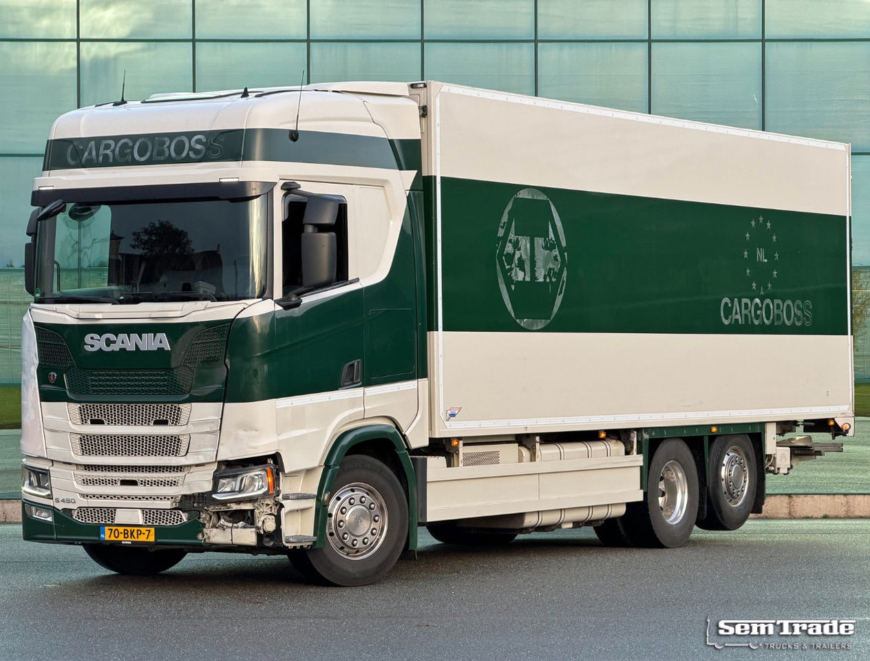 Scania S450 Full AIR Retarder VAN Beurden Isolated BOX Hydrarolls TRS Cooling NL-Truck - Рефрижератор: фото 1 Scania S450 Full AIR Retarder VAN Beurden Isolated BOX Hydrarolls TRS Cooling NL-Truck - Рефрижератор: фото 1