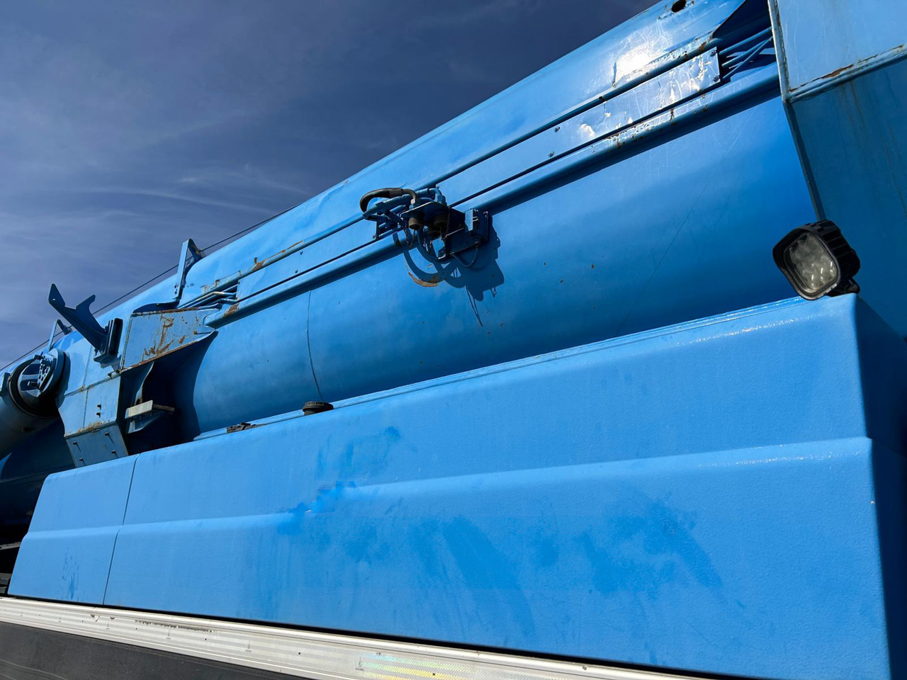 LIEBHERR LTM 1500-8.1 - Мобильный кран: фото 5 LIEBHERR LTM 1500-8.1 - Мобильный кран: фото 5