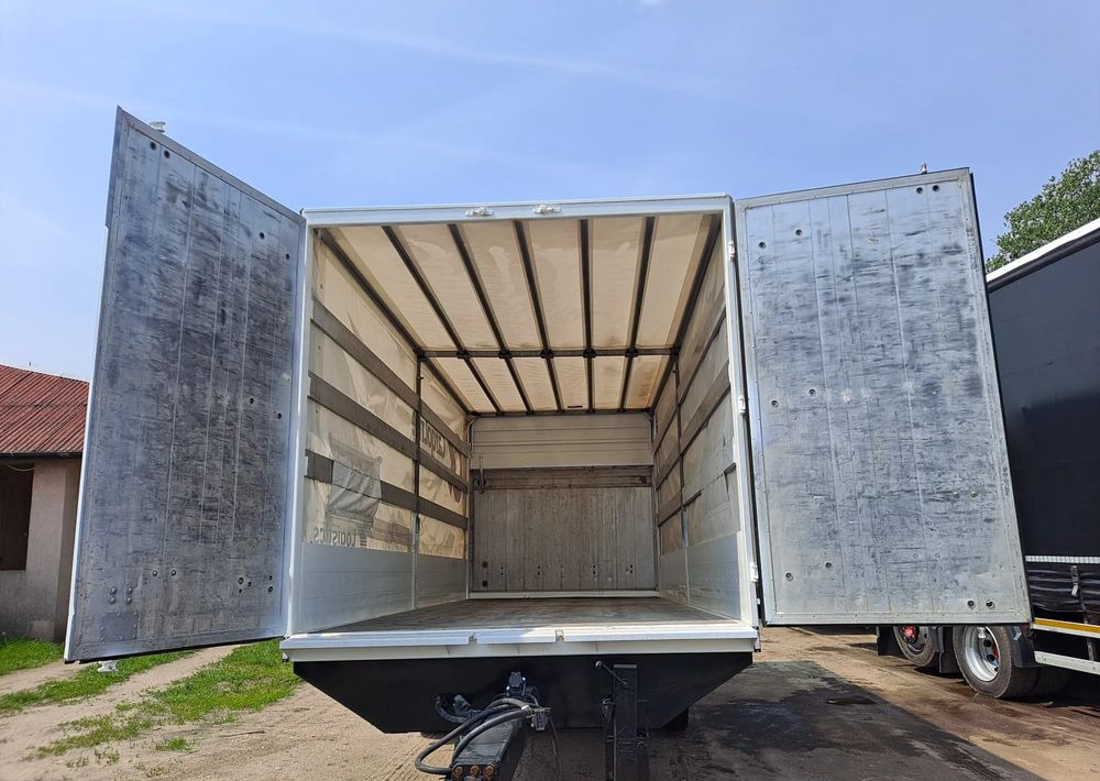 Тентованный прицеп JUNG Przyczepa Tandem do nauki jazdy: фото 8 Тентованный прицеп JUNG Przyczepa Tandem do nauki jazdy: фото 8