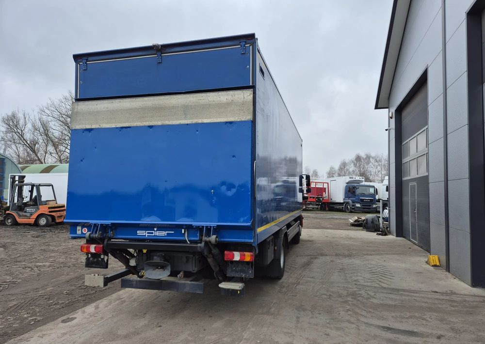 Mercedes-Benz Atego 1330 Euro 6 - Грузовик с закрытым кузовом: фото 3 Mercedes-Benz Atego 1330 Euro 6 - Грузовик с закрытым кузовом: фото 3