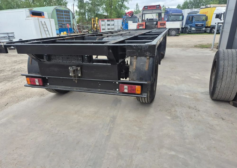 Schmitz Cargobull Przyczepa Krone na resorze - Шасси прицеп: фото 3 Schmitz Cargobull Przyczepa Krone na resorze - Шасси прицеп: фото 3