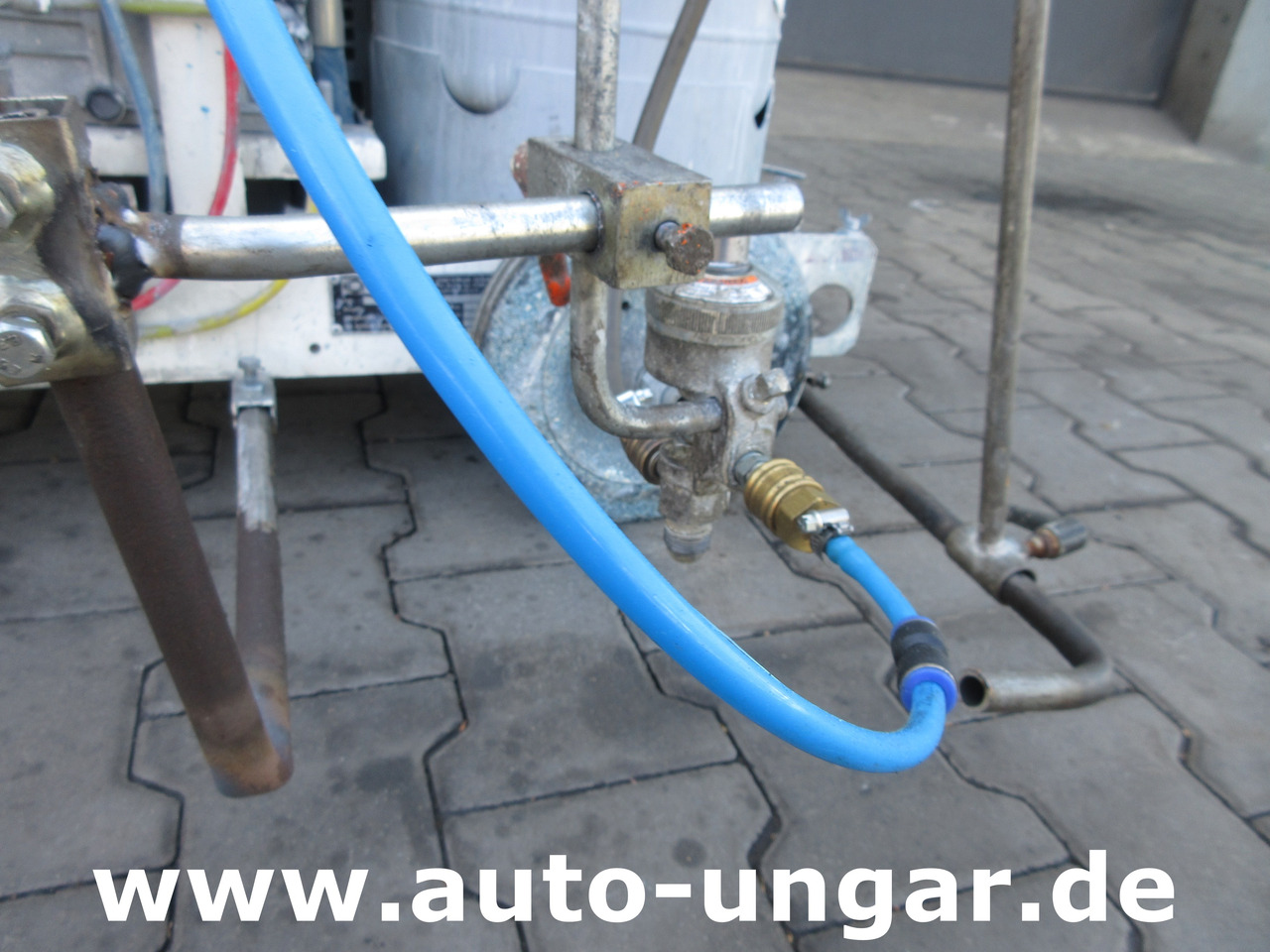 Hofmann H5-1 Straßenmarkierungsmaschine Roadmarking Machine Graco Markiermaschine - Асфальтоукладочная техника: фото 3 Hofmann H5-1 Straßenmarkierungsmaschine Roadmarking Machine Graco Markiermaschine - Асфальтоукладочная техника: фото 3