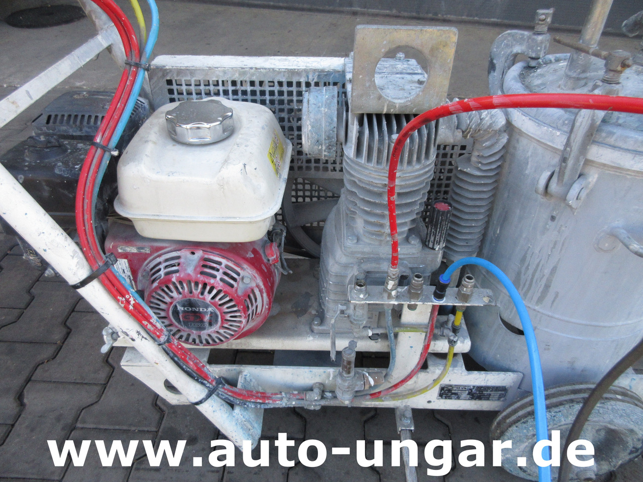 Hofmann H5-1 Straßenmarkierungsmaschine Roadmarking Machine Graco Markiermaschine - Асфальтоукладочная техника: фото 4 Hofmann H5-1 Straßenmarkierungsmaschine Roadmarking Machine Graco Markiermaschine - Асфальтоукладочная техника: фото 4