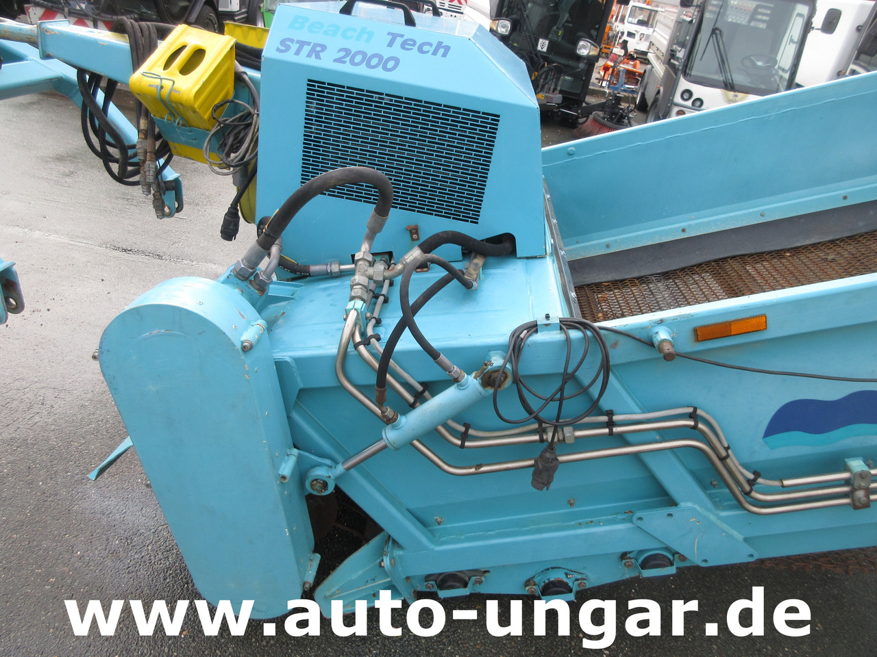 Коммунальная/ Специальная техника Kässbohrer BeachTech STR 2000 Cribleuse de Plage BeachCleaner Strandreiniger عمال تنظيف الشاطئ: фото 11 Коммунальная/ Специальная техника Kässbohrer BeachTech STR 2000 Cribleuse de Plage BeachCleaner Strandreiniger عمال تنظيف الشاطئ: фото 11