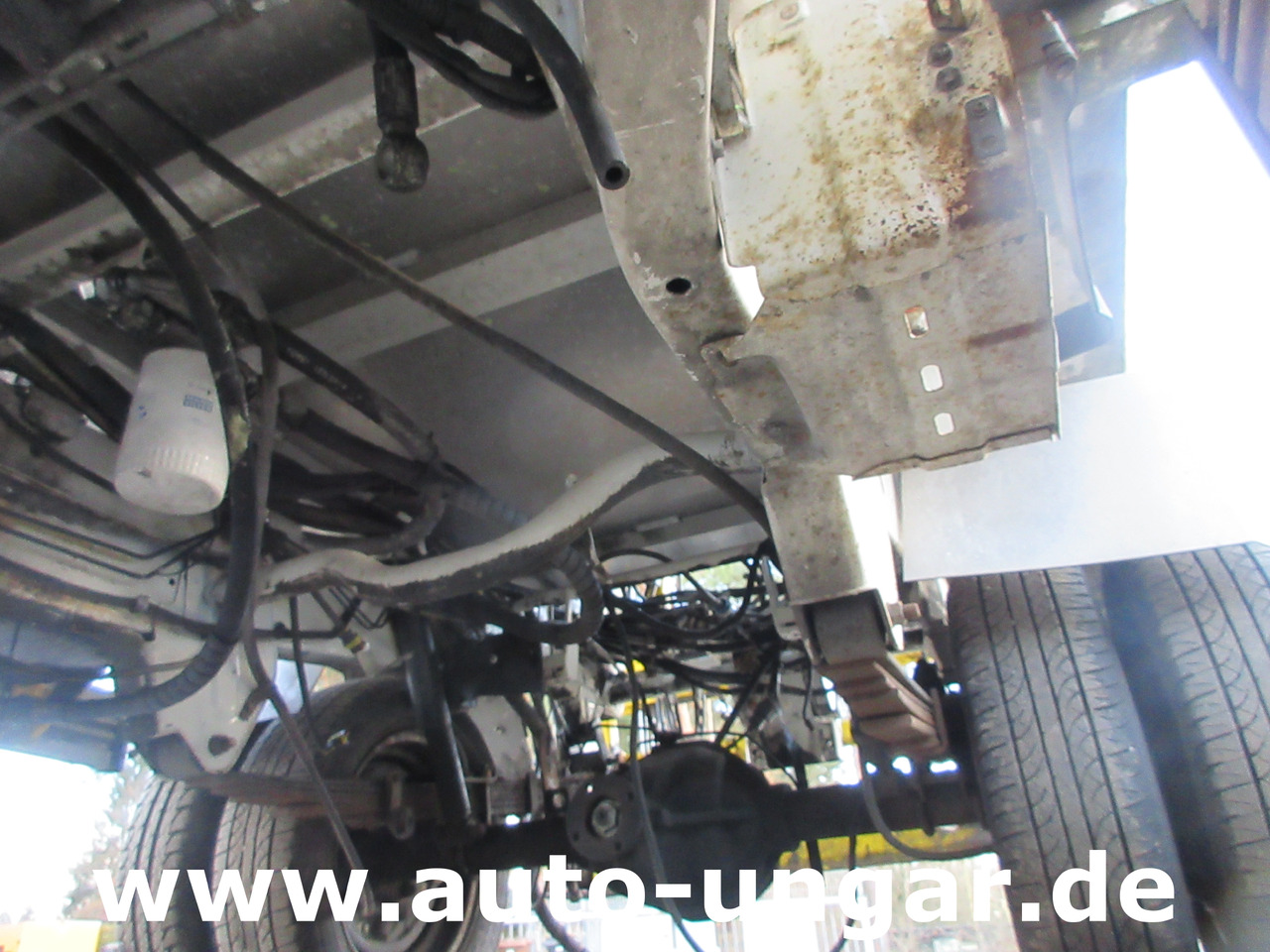 Мусоровоз Piaggio Porter Maxxi D120 Müllwagen 3.5m³ Lifter Presse - Ersatzteilträger: фото 17 Мусоровоз Piaggio Porter Maxxi D120 Müllwagen 3.5m³ Lifter Presse - Ersatzteilträger: фото 17