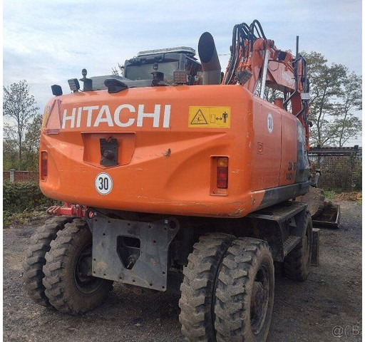 Hitachi Zaxis 140W-5B - Колёсный экскаватор: фото 3 Hitachi Zaxis 140W-5B - Колёсный экскаватор: фото 3