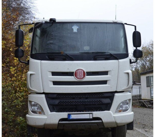 Tatra 4x4 hydr. T158 Phoenix (8P6R23) / DAF - Тягач: фото 2 Tatra 4x4 hydr. T158 Phoenix (8P6R23) / DAF - Тягач: фото 2