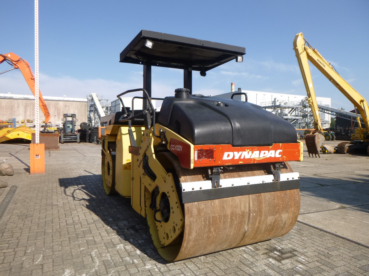 DYNAPAC CC432V - Дорожный каток: фото 5 DYNAPAC CC432V - Дорожный каток: фото 5
