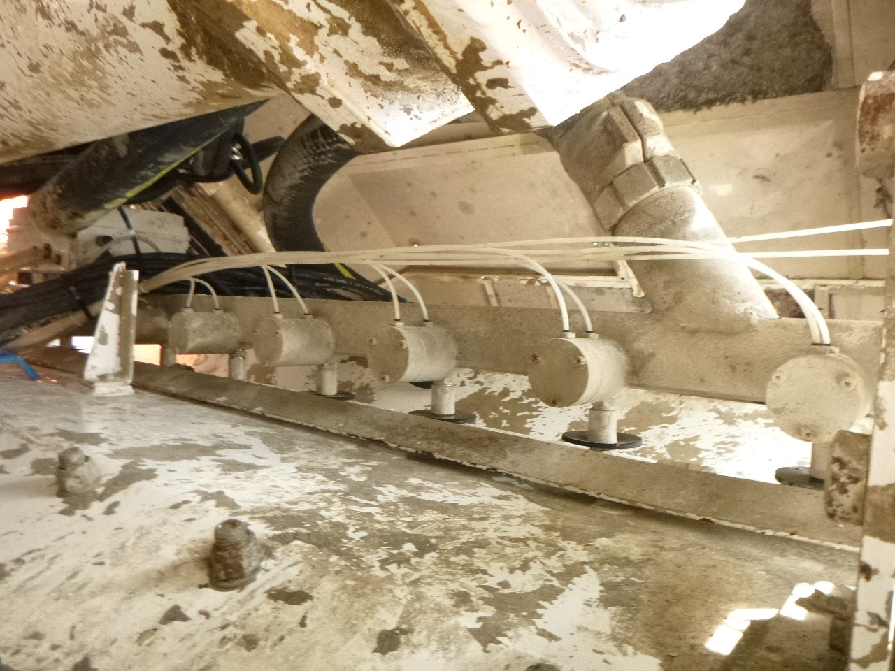 DYNAPAC DS400(RABAUD ROTOSTAB 525) в лизинг DYNAPAC DS400(RABAUD ROTOSTAB 525): фото 16 DYNAPAC DS400(RABAUD ROTOSTAB 525) в лизинг DYNAPAC DS400(RABAUD ROTOSTAB 525): фото 16