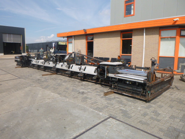 DYNAPAC SB1250PL - Асфальтоукладчик: фото 4 DYNAPAC SB1250PL - Асфальтоукладчик: фото 4