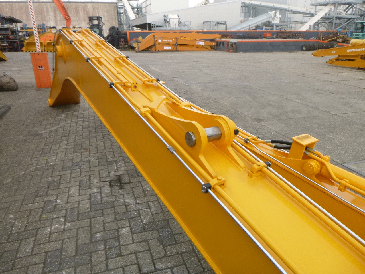 Новый Стрела для Гусеничных экскаваторов JCB JS200/JS210/JS220 Long reach front: фото 6