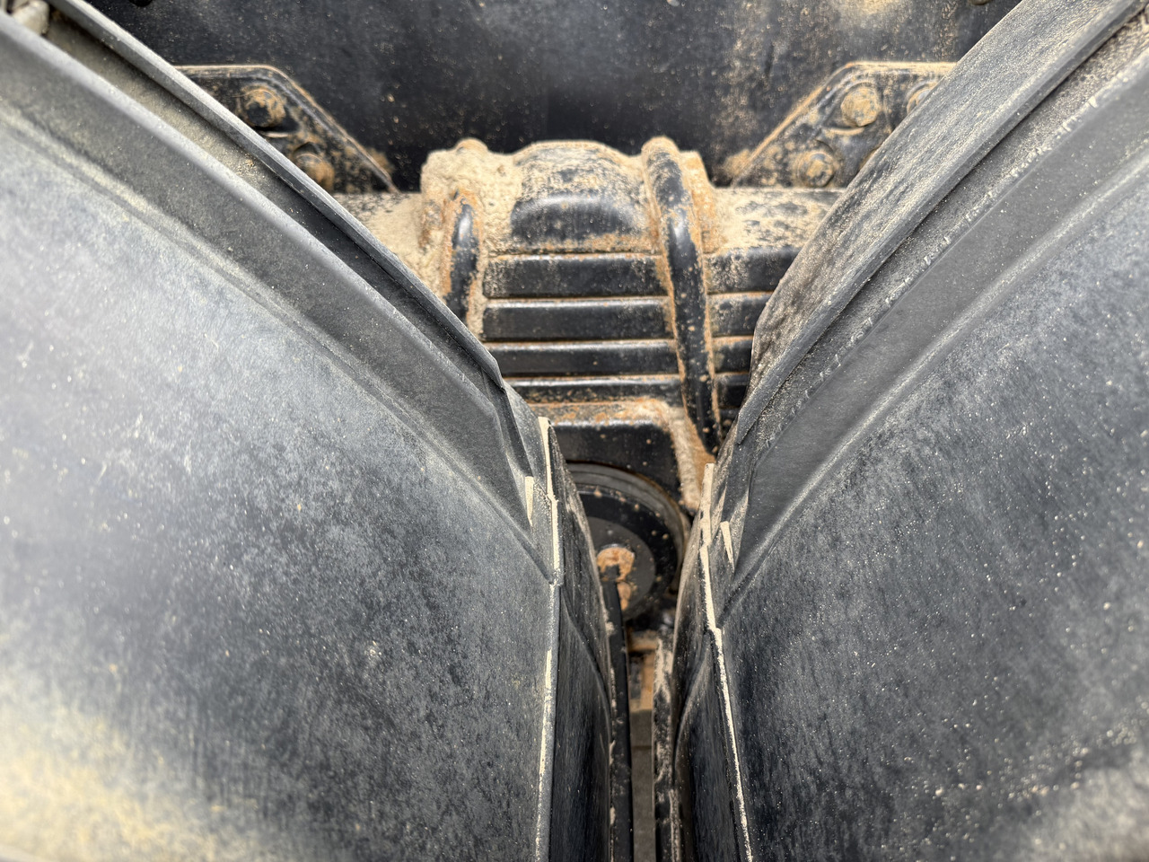 MAN TGS 26.400 6X6 BB Meiller - Самосвал: фото 4 MAN TGS 26.400 6X6 BB Meiller - Самосвал: фото 4