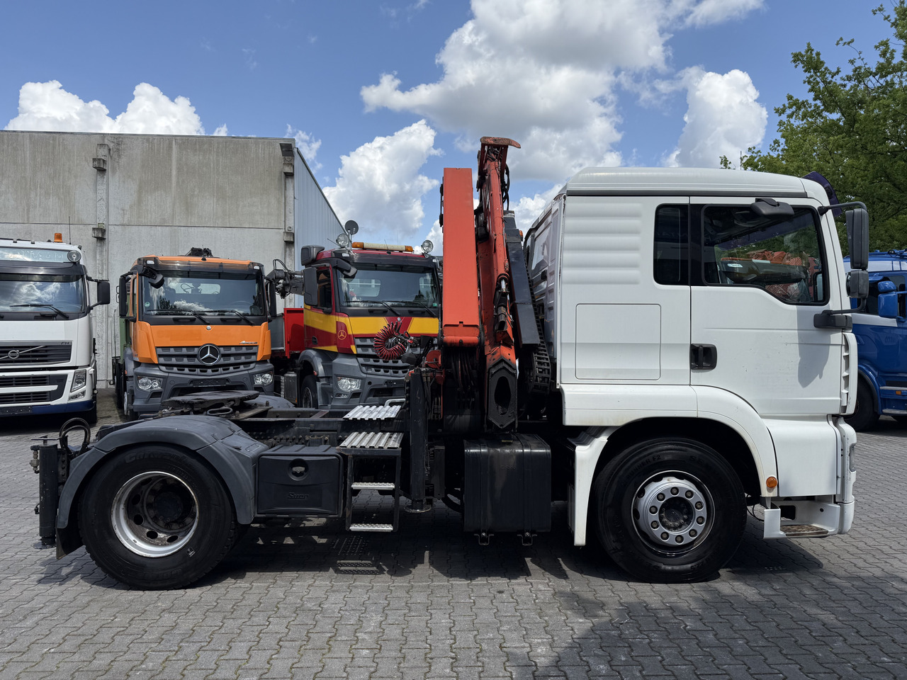 Тягач MAN TGA 18.430 Kran Palfinger 16502 bis 26.5 Meter: фото 12 Тягач MAN TGA 18.430 Kran Palfinger 16502 bis 26.5 Meter: фото 12